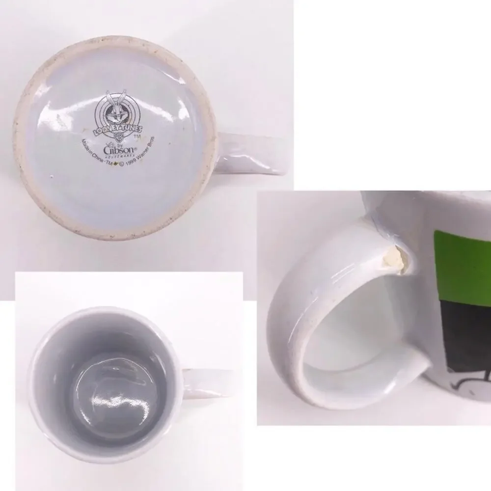 🟡 Sylvester and Tweety Bird coffee mug